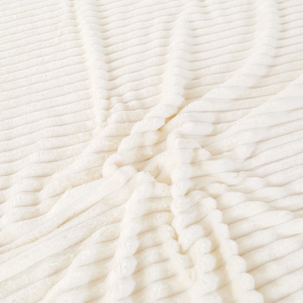 Striped Flannel Blankets For Beds Solid Pink Blue Color Soft Warm Mink Throw Sofa Cover Bedspread Beach Airplane Travel Blankets