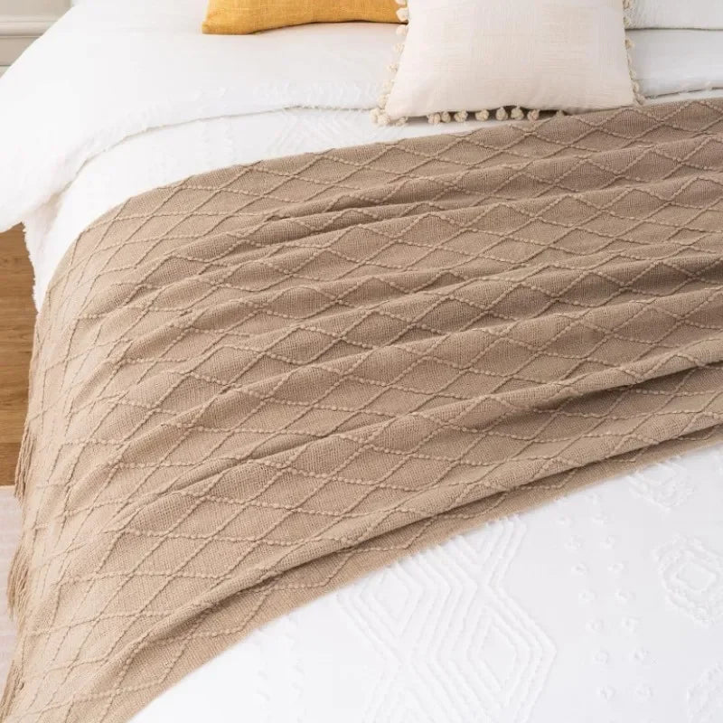 Pink Knitted Throw Blankets with Tassels Jacquard Textured Boho All-Season Vintage Chunky Cozy Gift Blankets Manta Para Sofá