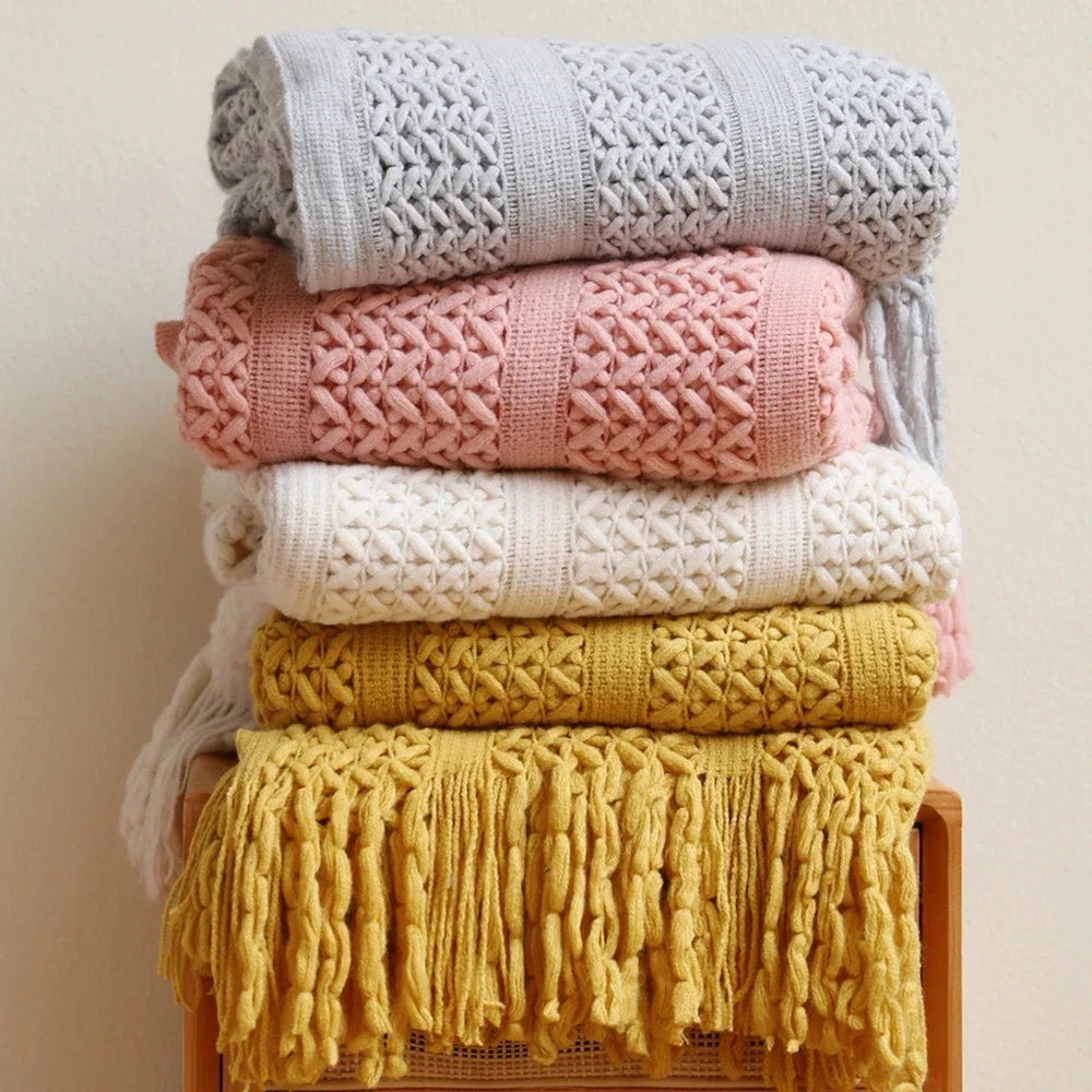 Pink Knitted Throw Blankets with Tassels Jacquard Textured Boho All-Season Vintage Chunky Cozy Gift Blankets Manta Para Sofá
