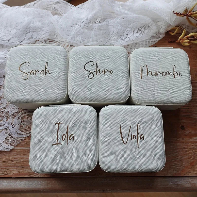 Personalized Bridesmaid Gifts Bachelorette Party Gift Travel Jewelry Case Wedding Gifts Hen Party Gifts Birthday Favor For Her